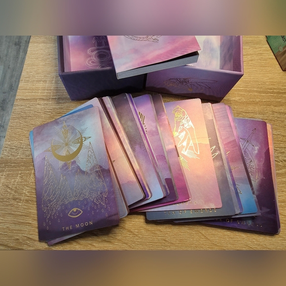 The Weaver Tarot - Journeyer Edition - Threads of Fate - Picture 10 of 10